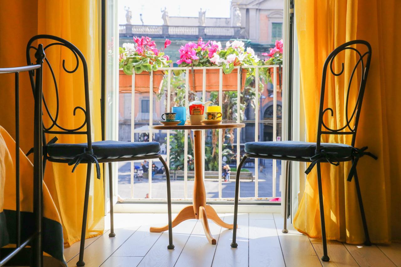 Bed&Breakfast Piazza Dante Neapel Exterior foto