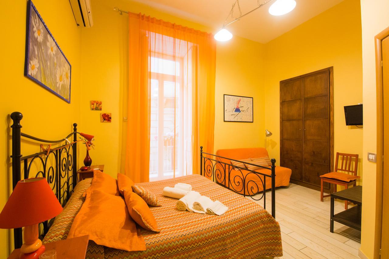 Bed&Breakfast Piazza Dante Neapel Exterior foto